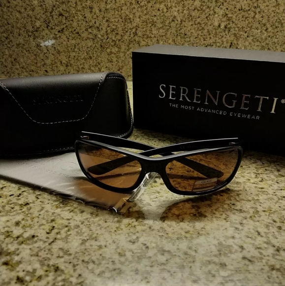 Serengeti Cascade 6752 - Picture 4 of 4